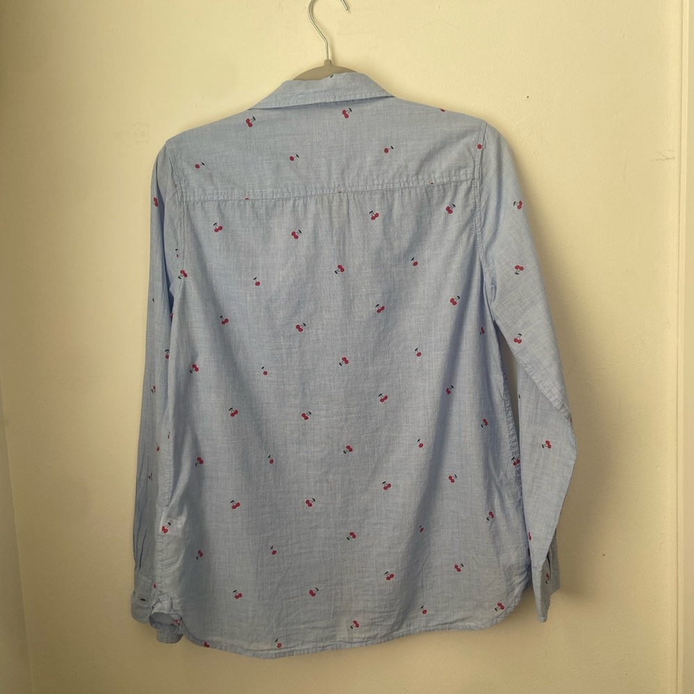 SOLD GAP Boyfriend Fit Cherry Button Down Shirt - Picture 4 of 4